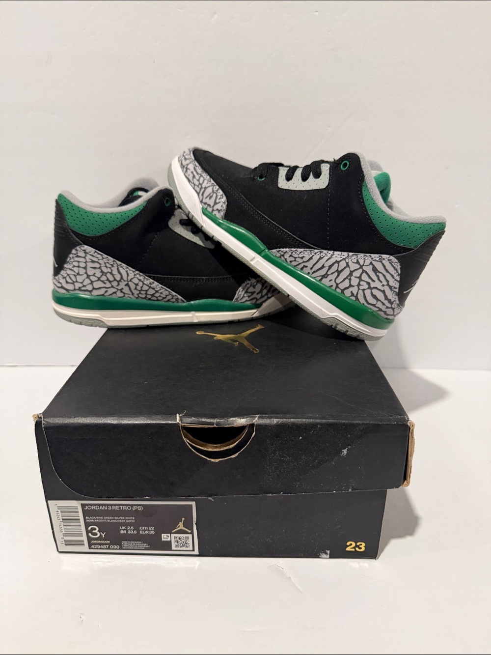 Air Jordan 3 Retro Mid 'Pine Green' (PS) Sz: 3 (429487-030)